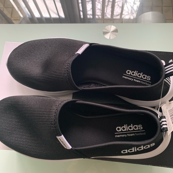 . Adidas NWT sneakers lite racer slip on size 8 - Picture 2 of 6